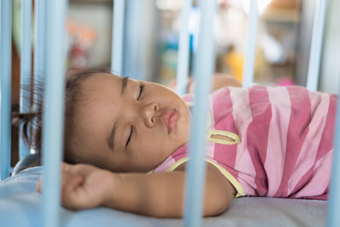 Regresija spavanja beba i male djece