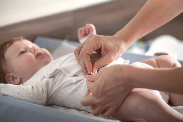 Važnost pravilnog rukovanja s bebom