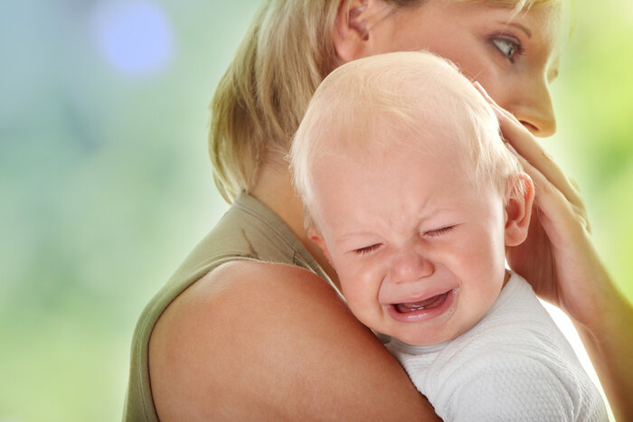 Grčevi i plakanje kod beba